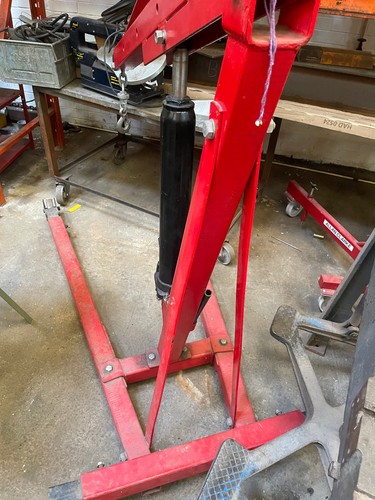 Heavy duty folding hydraulic - duty,