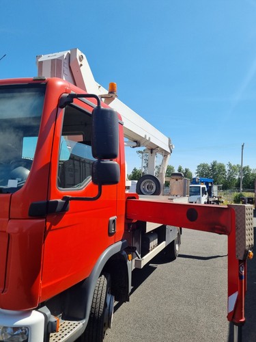 Metre cherry picker - 30,